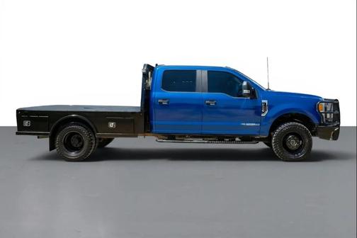 ATLAS BLUE 2022 Ford F-350 XL