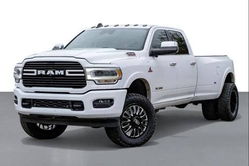 2020 RAM 3500 Laramie Crew Cab 4x4 8' Box