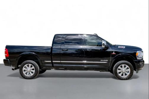 2023 RAM 2500 Limited Mega Cab 4x4 6'4' Box
