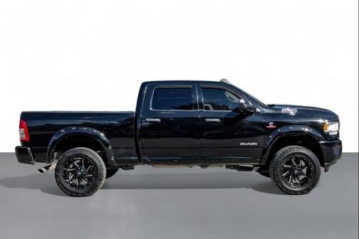 2020 RAM 2500 Tradesman Crew Cab 4X4 6'4' Box