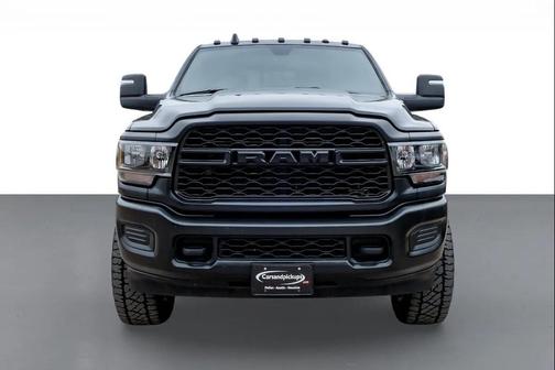 2024 RAM 2500 Tradesman Crew Cab 4x4 6'4' Box