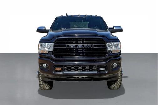 2022 RAM 3500 Lone Star Crew Cab 4x4 8' Box