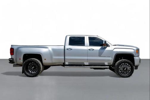 2018 GMC Sierra 3500 Denali