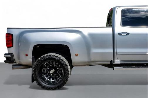 2018 GMC Sierra 3500 Denali
