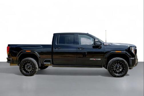 2024 GMC Sierra 2500 AT4