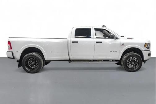 2020 RAM 3500 Tradesman Crew Cab 4x4 8' Box