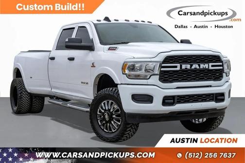 2020 RAM 3500 Tradesman Crew Cab 4x4 8' Box