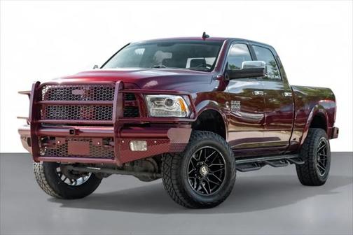 2018 RAM 2500 Laramie Crew Cab 4x4 6'4' Box