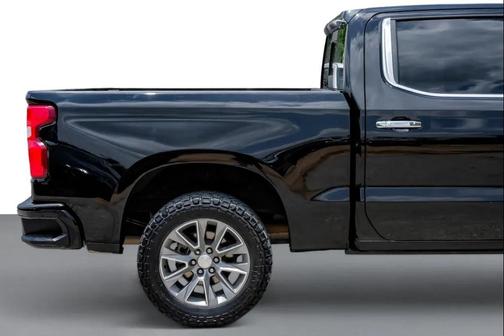 Black 2019 Chevrolet Silverado 1500 High Country