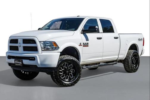 2018 RAM 2500 Tradesman Crew Cab 4x4 6'4' Box