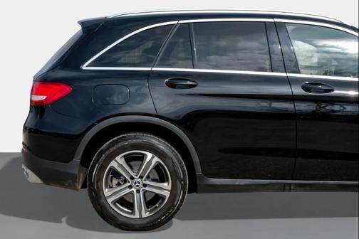 2019 Mercedes-Benz GLC 300 Base