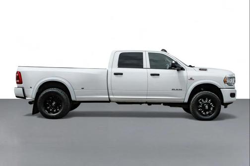2020 RAM 3500 Tradesman Crew Cab 4x4 8' Box