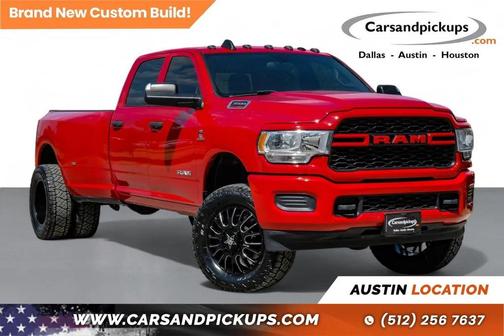2022 RAM 3500 Tradesman Crew Cab 4x4 8' Box