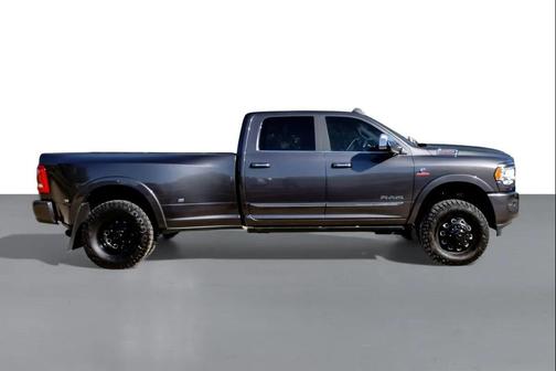 2020 RAM 3500 Limited Crew Cab 4x4 8' Box