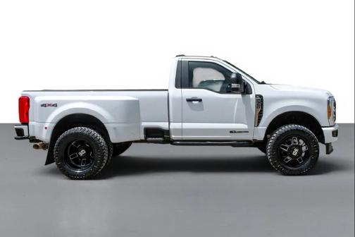 OXFORD WHITE 2023 Ford F-350 XL