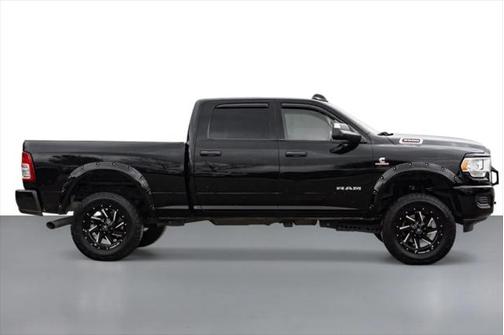 2020 RAM 2500 Tradesman Crew Cab 4X4 6'4' Box