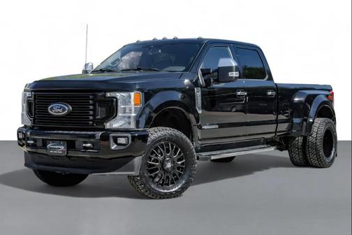 2022 Ford F-350 Lariat