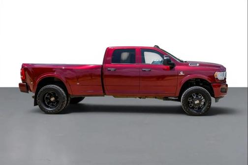 Delmonico Red Pearlcoat 2024 RAM 3500 Tradesman Crew Cab 4x4 8' Box