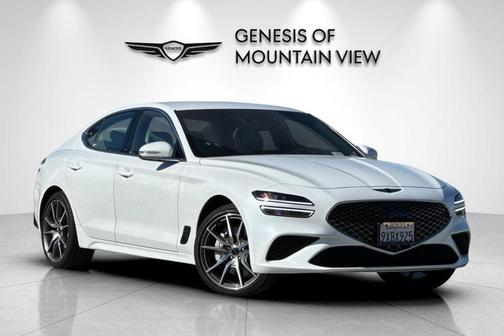 Uyuni White 2026 Genesis G70 2.5T