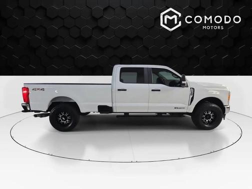 Oxford White 2023 Ford F-250 XL
