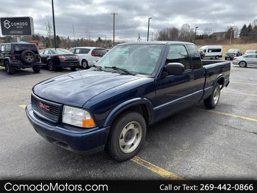 Space Blue Metallic 2001 GMC Sonoma SLS