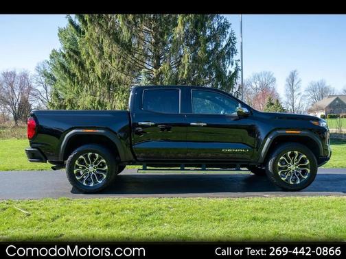2024 GMC Canyon Denali