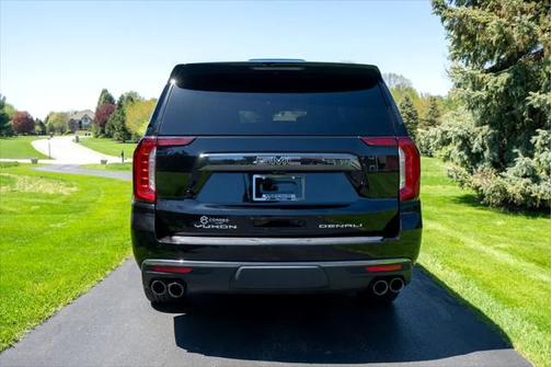 2023 GMC Yukon XL Denali Ultimate