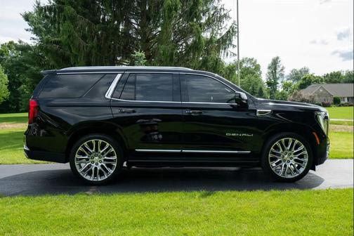 Onyx Black 2026 GMC Yukon Denali