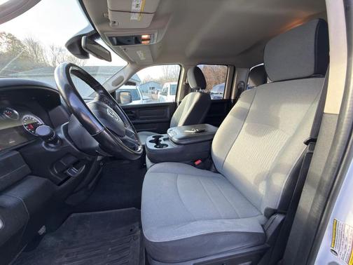 2021 RAM 1500 Classic Express