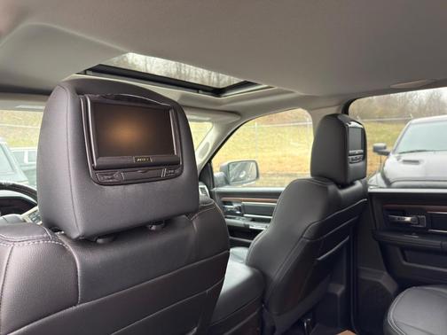 2014 RAM 1500 Laramie