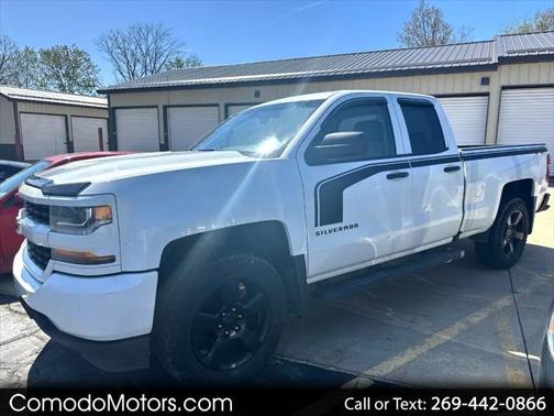 2017 Chevrolet Silverado 1500 Custom