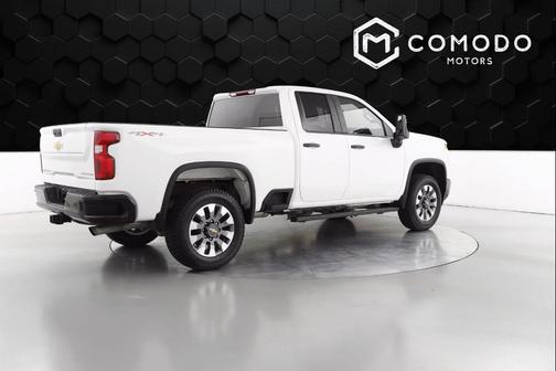 2022 Chevrolet Silverado 2500 Custom
