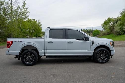 Space White Metallic 2022 Ford F-150 XLT
