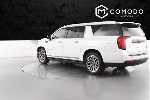 2023 GMC Yukon XL Denali Ultimate