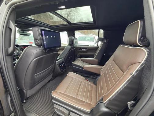 2025 GMC Yukon XL Denali Ultimate