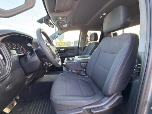 2019 Chevrolet Silverado 1500 Custom