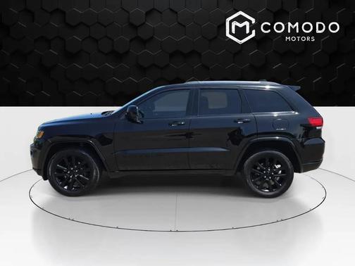 Diamond Black Crystal Pearl 2020 Jeep Grand Cherokee Altitude