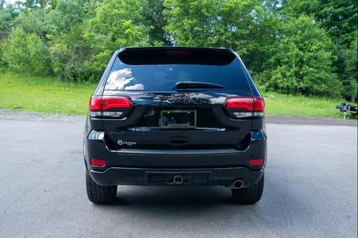 Diamond Black Crystal Pearl 2020 Jeep Grand Cherokee Altitude