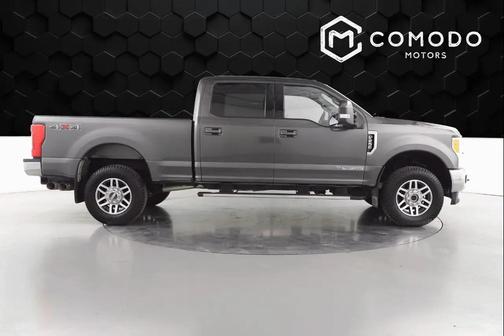 Magnetic Metallic 2017 Ford F-250 King Ranch