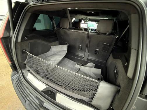 2024 Cadillac Escalade ESV Sport Platinum