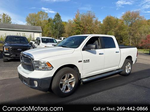 2017 RAM 1500 SLT