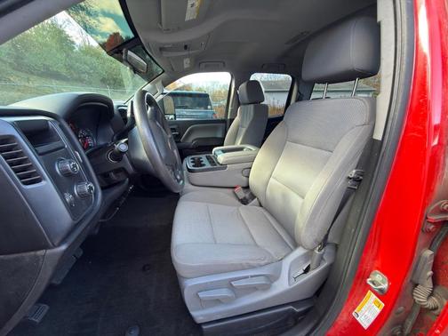 2018 Chevrolet Silverado 1500 Custom