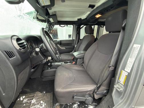 2013 Jeep Wrangler Unlimited Sport