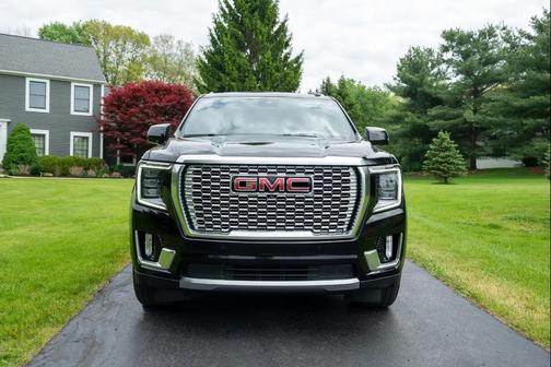 Onyx Black 2024 GMC Yukon Denali