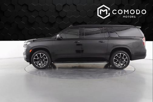 2023 Chevrolet Suburban RST