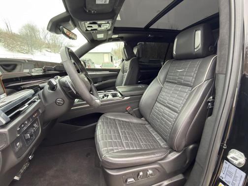 2025 Cadillac Escalade ESV V-Series