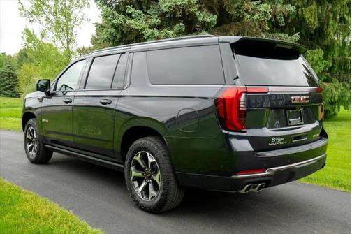 2025 GMC Yukon XL 4WD AT4 Ultimate