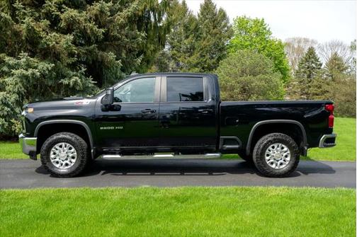2022 Chevrolet Silverado 2500 LT