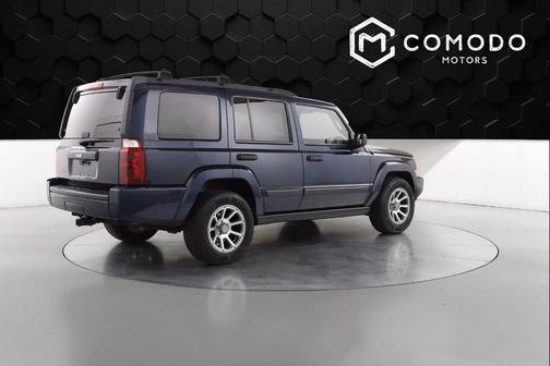 2006 Jeep Commander Base