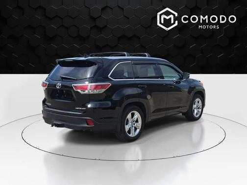 Midnight Black Metallic 2016 Toyota Highlander Limited Platinum